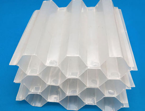 ���ϺͲ����ַ�������